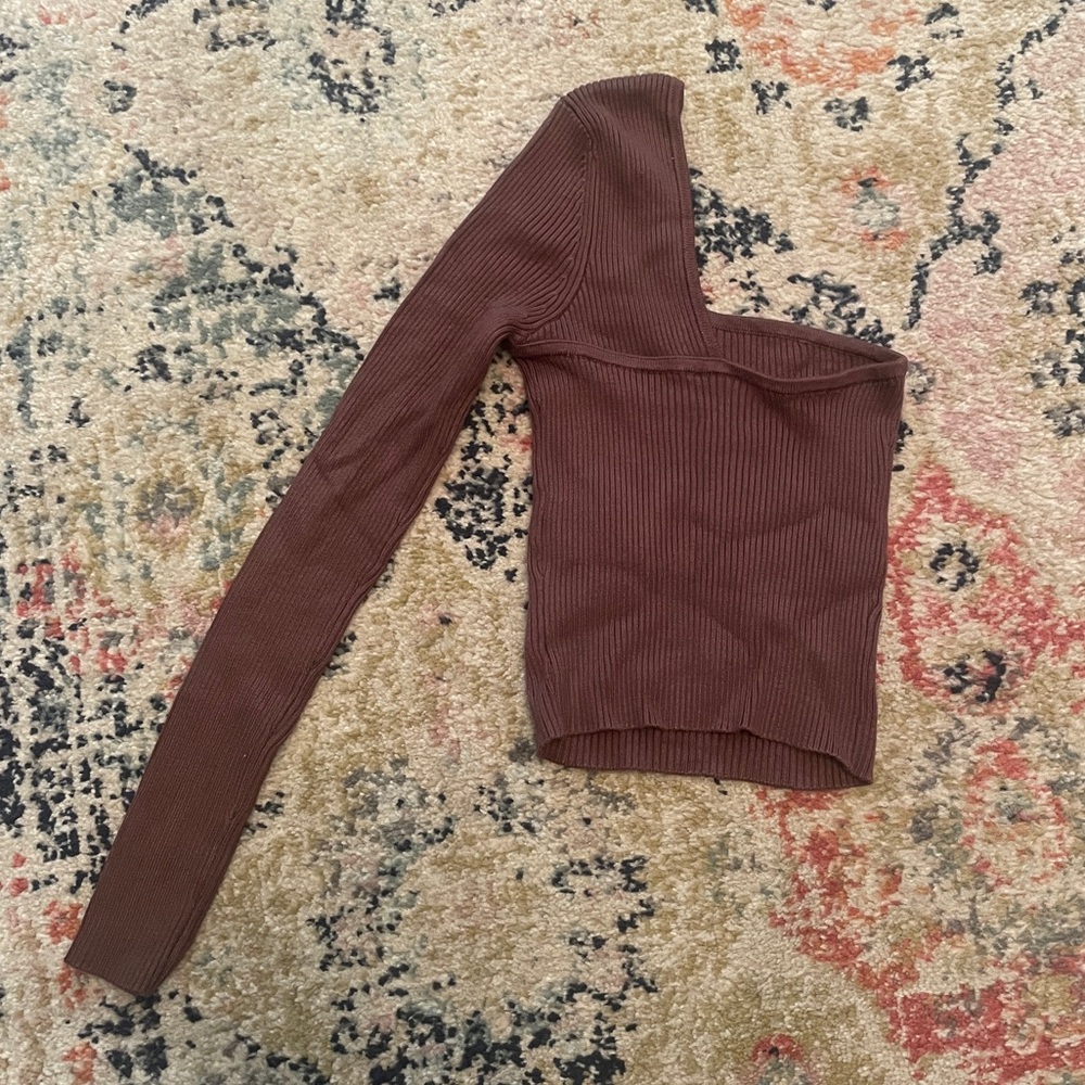 NWOT Abercrombie Brown One Sleeve Sweater Top